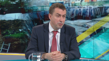 Арх. Здравков: Очакваме до края на май да приключи ремонтът на Граф Игнатиев